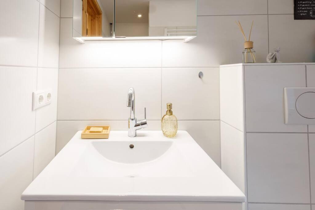 Exklusives Tiny House In Elbnaehe Buxtehude Exterior foto